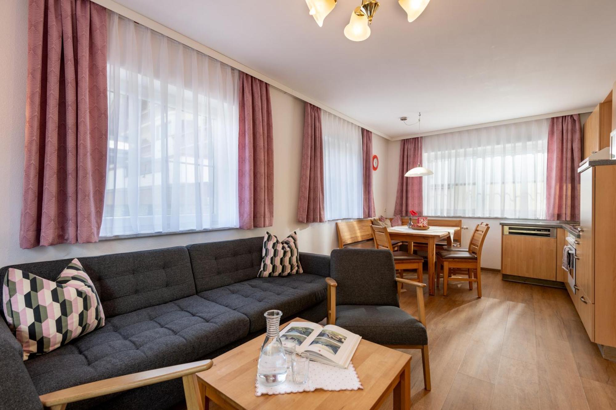 Chalet Helene Майрхофен Экстерьер фото